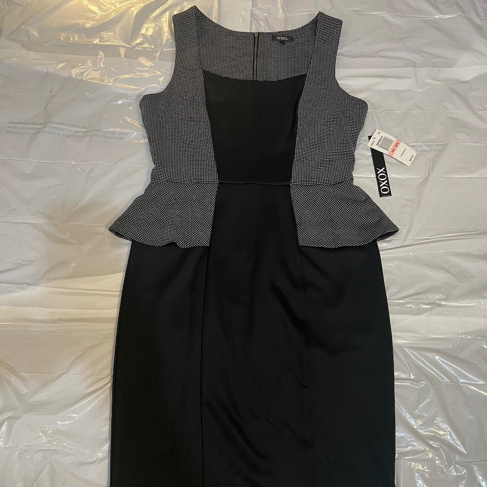 NWT XOXO Junior Sleeveless Peplum Dress in Black & White Size 13/14 - Picture 5 of 11